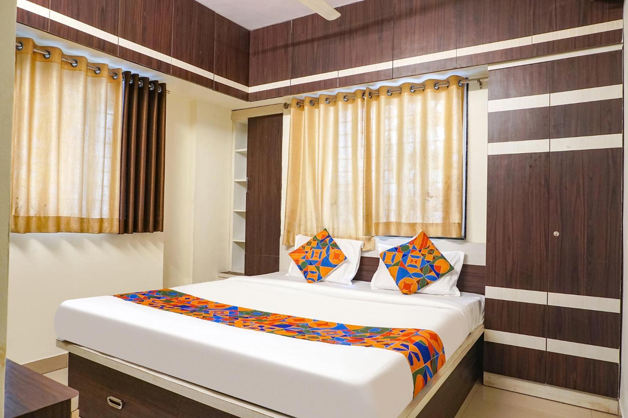 Fabhotel The Guest House Pune Exteriör bild