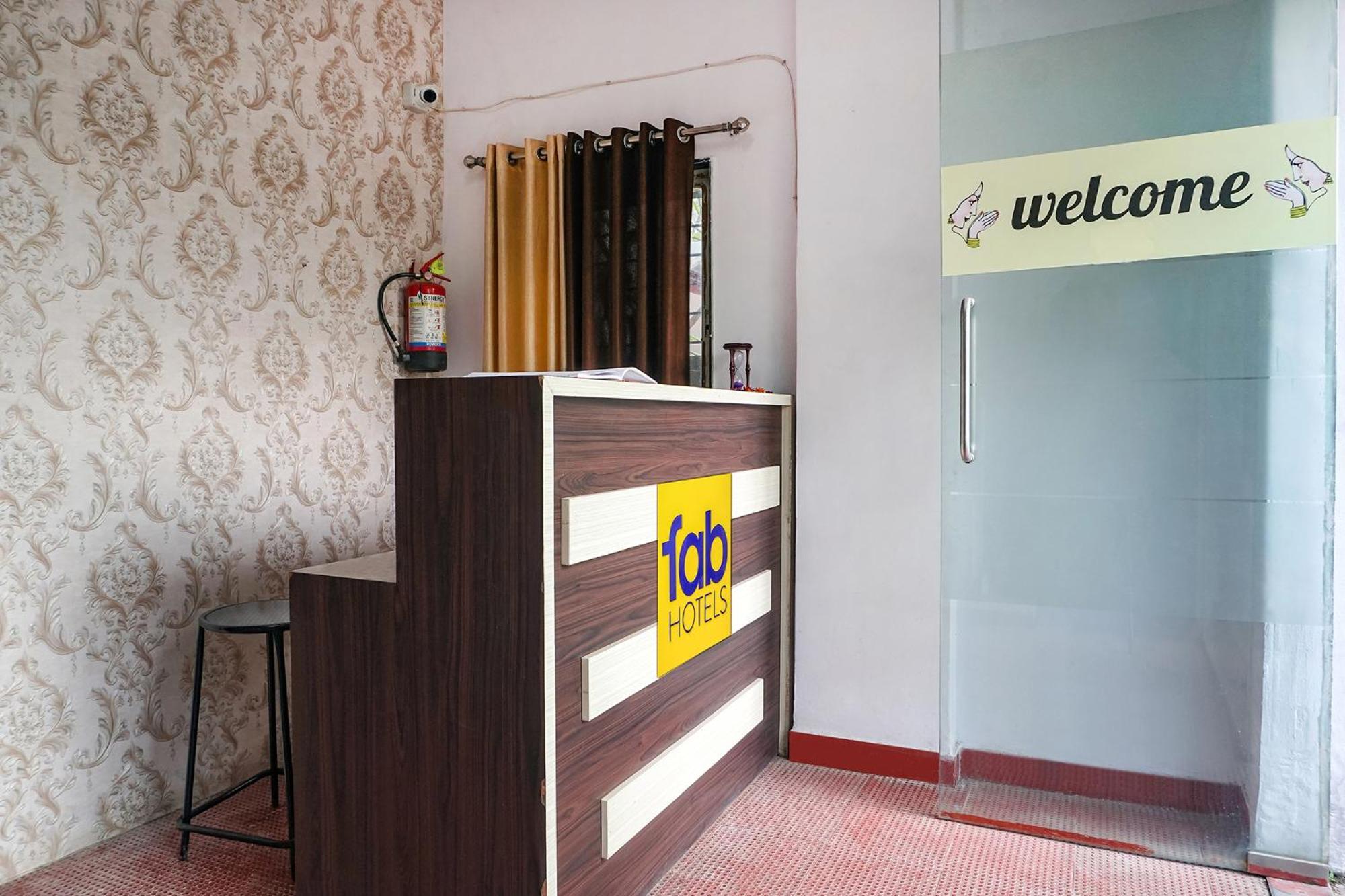 Fabhotel The Guest House Pune Exteriör bild