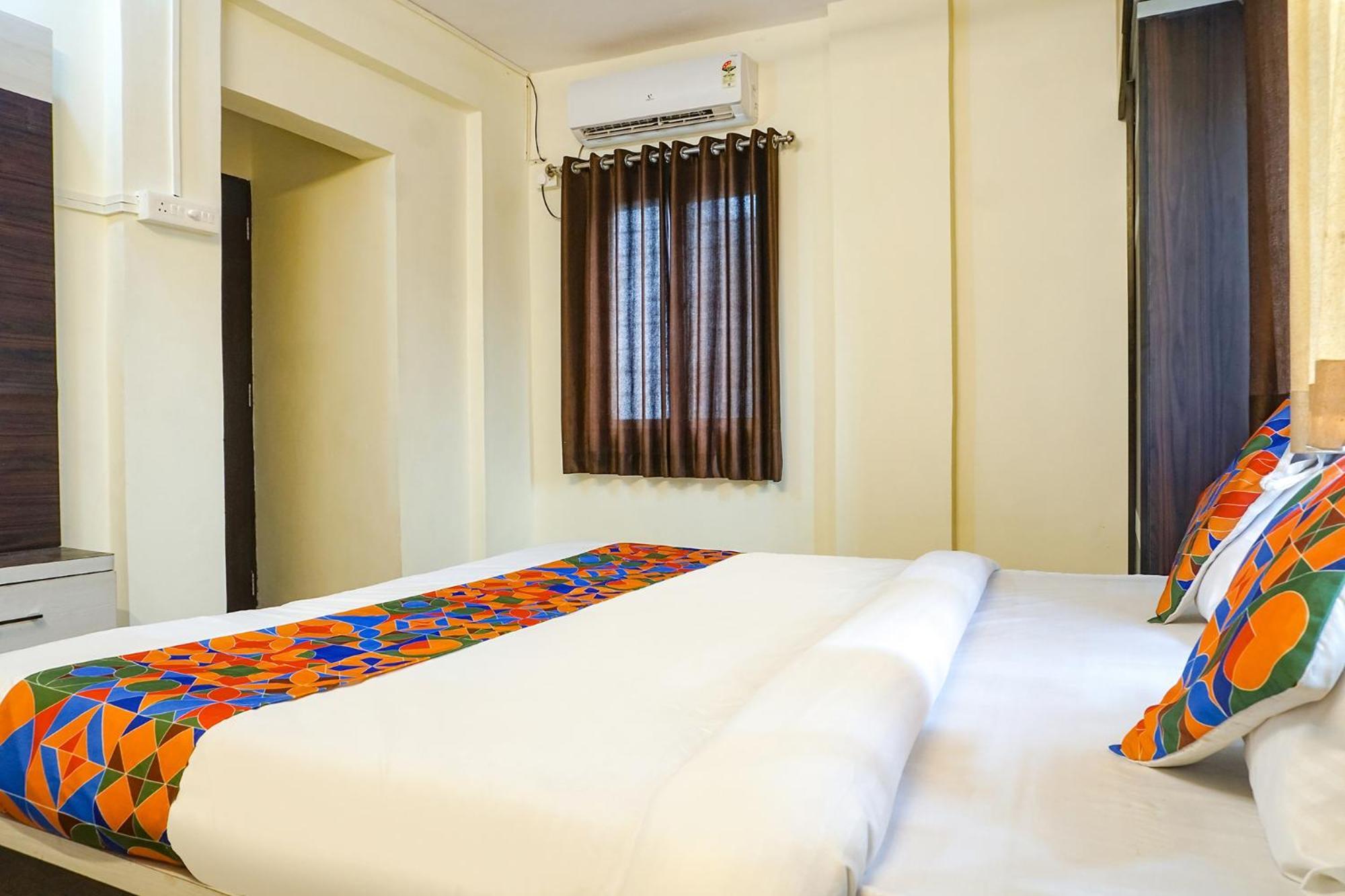 Fabhotel The Guest House Pune Exteriör bild