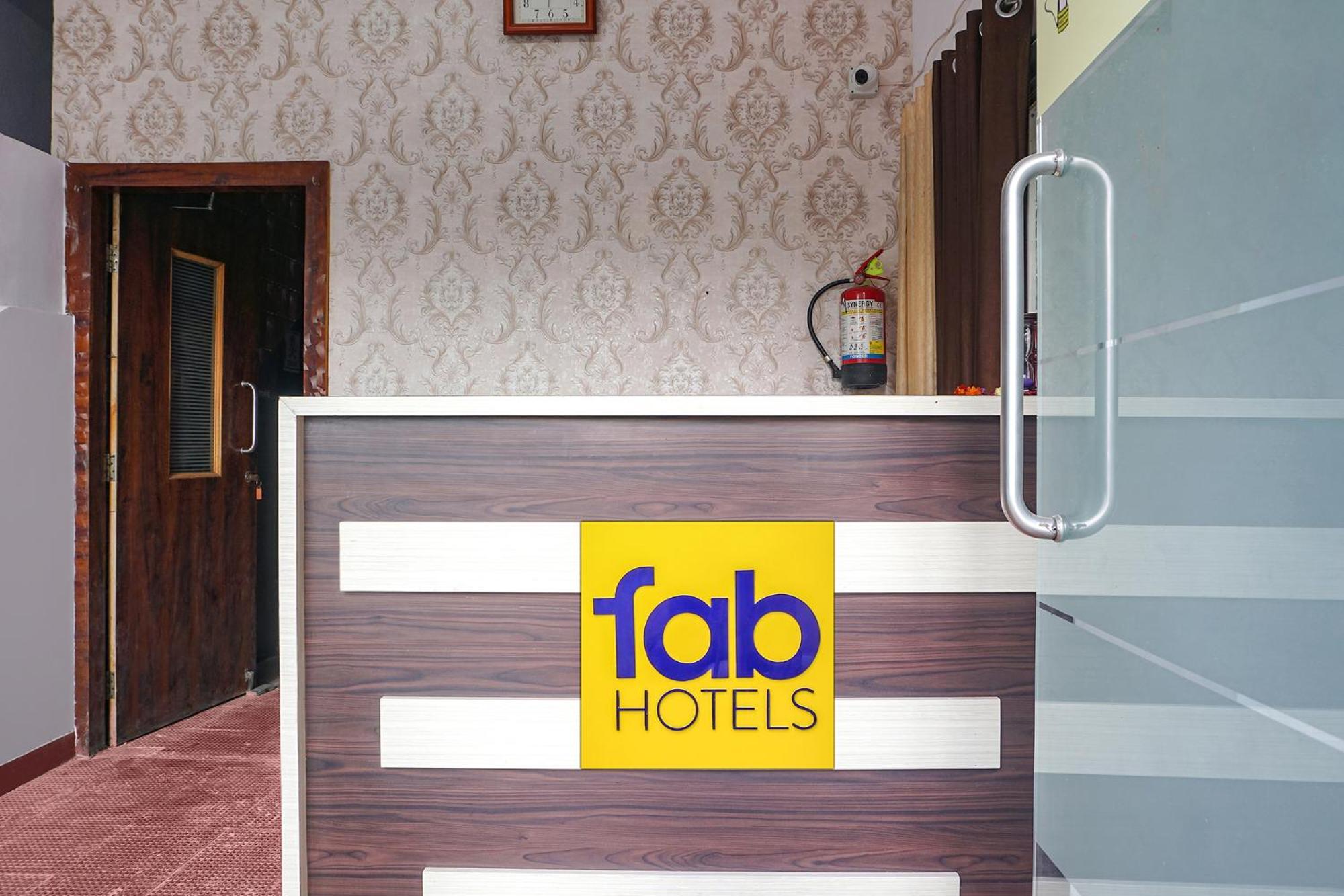 Fabhotel The Guest House Pune Exteriör bild